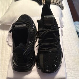 Rihnestone Steve Maddison black